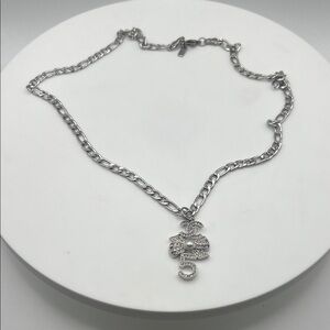 786. Elegant Designer Silver Necklace with Pendant